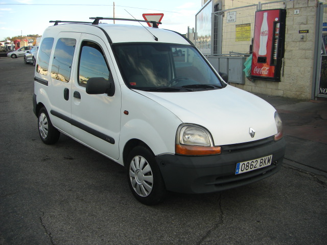 RENAULT KANGOO 1.9 D 64CV