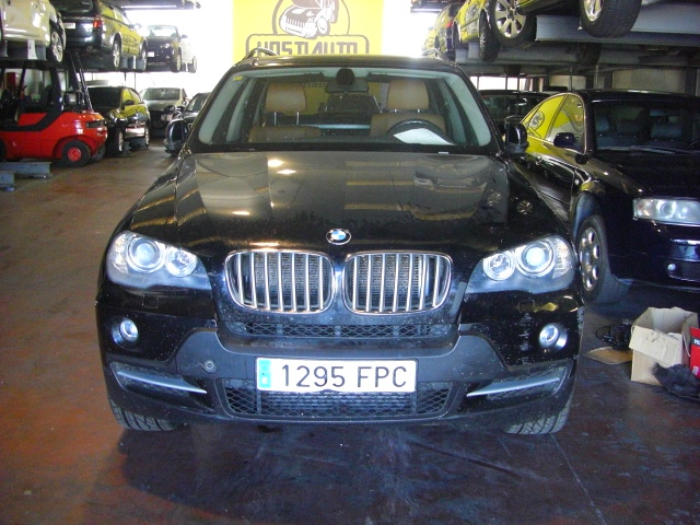 BMW X-5 3.0 235CV