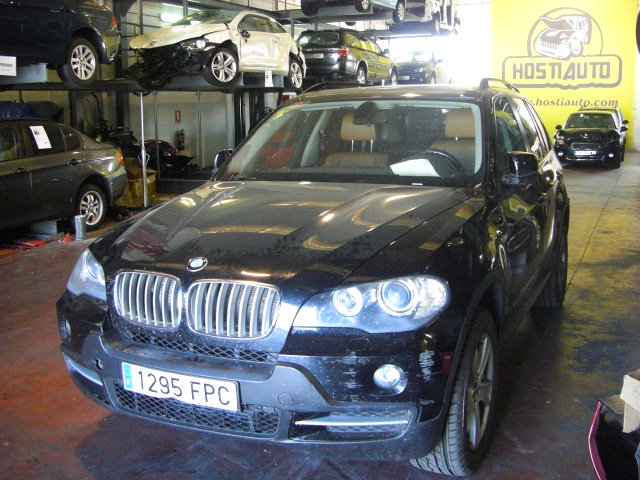 BMW X-5 3.0 235CV