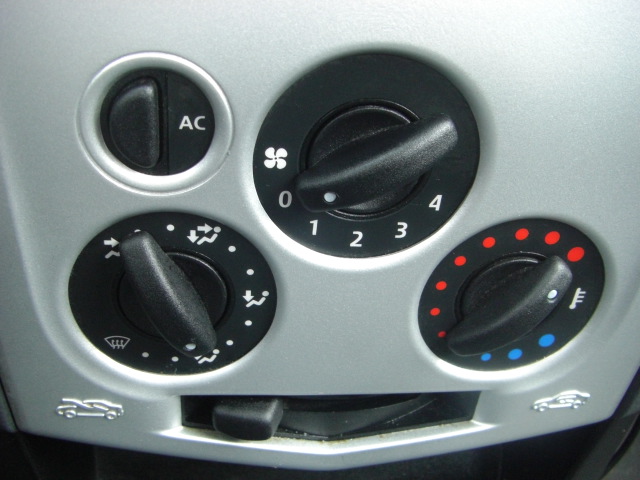 DACIA LOGAN 1.4 MPI GASOLINA 75CV