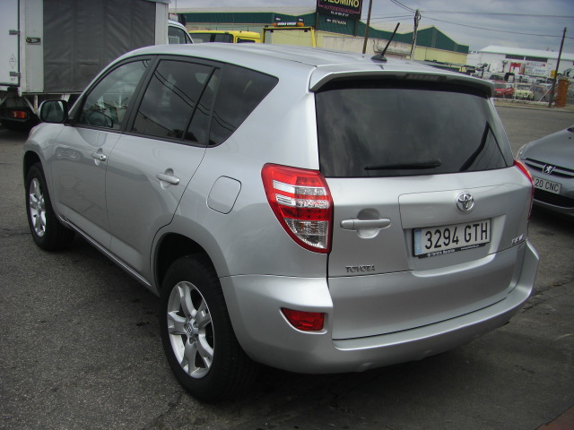 TOYOTA RAV-4 2.0 ADVANCE TM 158CV GASOLINA
