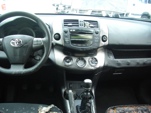 TOYOTA RAV-4 2.0 ADVANCE TM 158CV GASOLINA