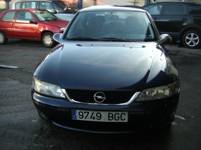 OPEL VECTRA 2.0 DTI 2000 EDITION 101CV 