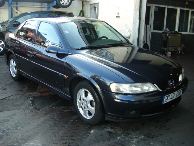 OPEL VECTRA 2.0 DTI 2000 EDITION 101CV 