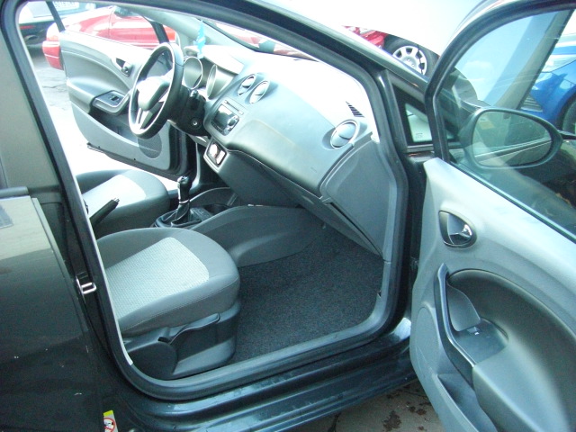 SEAT IBIZA 1.6 GASOLINA 105CV