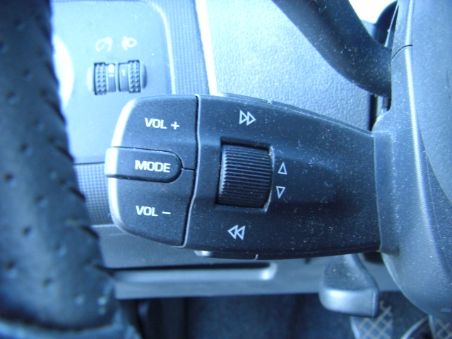 SEAT IBIZA 1.6 GASOLINA 105CV