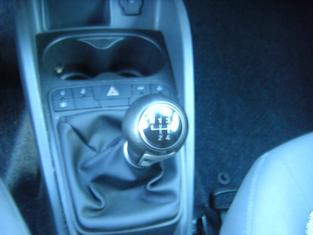 SEAT IBIZA 1.6 GASOLINA 105CV