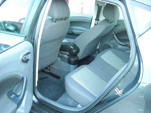 SEAT IBIZA 1.6 GASOLINA 105CV