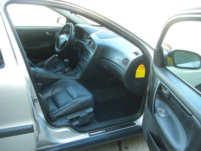 VOLVO S-60 DIESEL 130CV