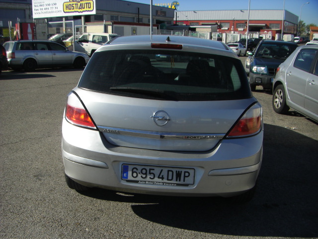 OPEL ASTRA 1.9 CDTI 120CV