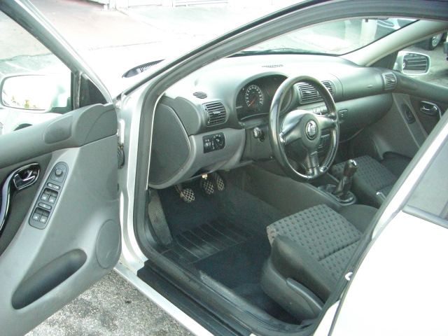 SEAT LEON SPORT 1.9 TDI 110CV