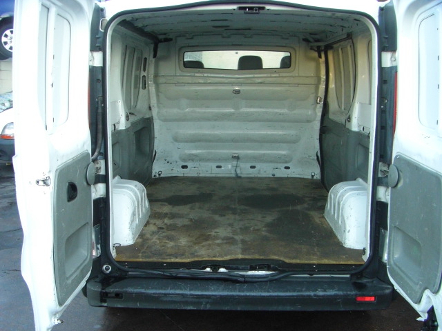 NISSAN PRIMASTAR 2.0 DCI 115CV