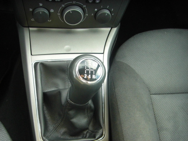 OPEL ASTRA 1.7 CDTI 100CV