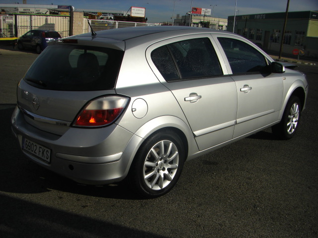 OPEL ASTRA 1.7 CDTI 100CV