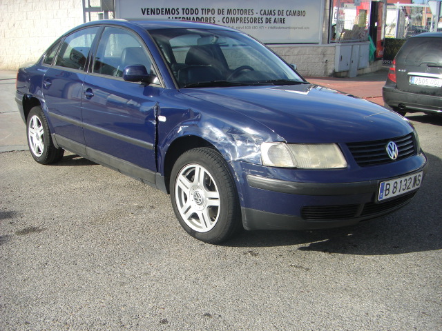VOLKSWAGEN PASSAT  1.9 TDI 115CV