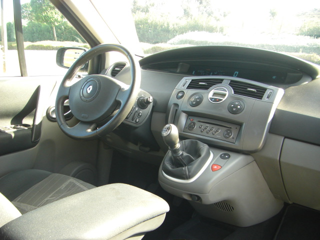 RENAULT GRAND SCENIC 1.9 DCI 120CV 7 PLAZAS