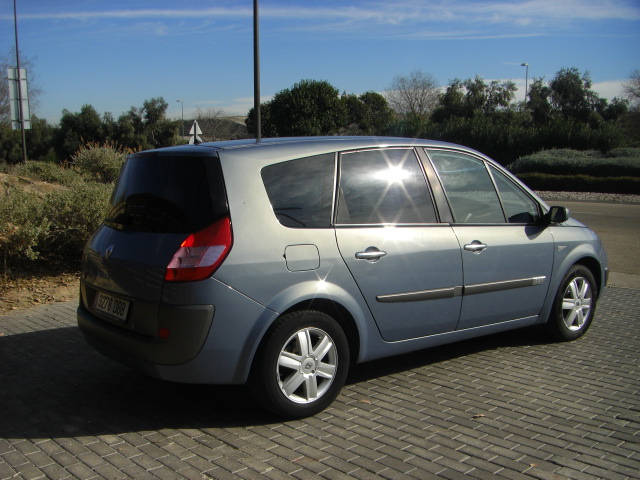 RENAULT GRAND SCENIC 1.9 DCI 120CV 7 PLAZAS