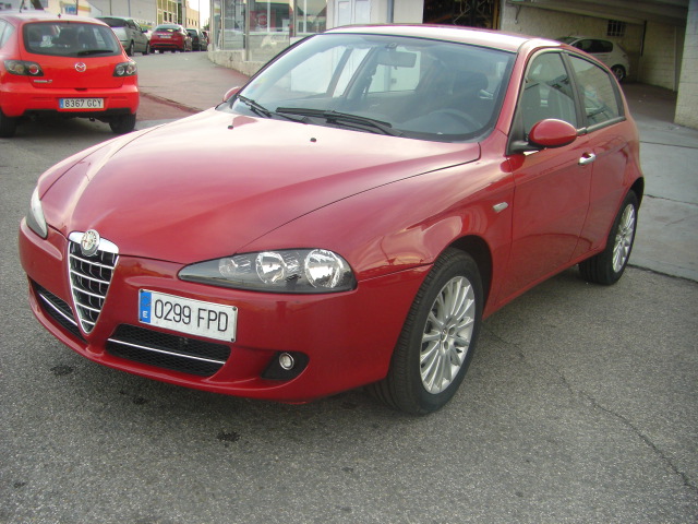 ALFA ROMEO 147 1.6 GASOLINA 105CV