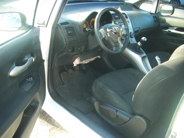TOYOTA AURIS 1.4 D4D LUNA 90CV
