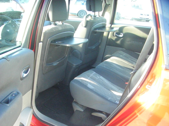 RENAULT GRAND SCENIC 1.9 DCI 120CV 7 PLAZAS