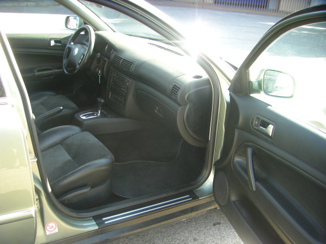 VOLKSWAGEN PASSAT 2.5 TDI 4MOTION 180CV AUTOMATICO