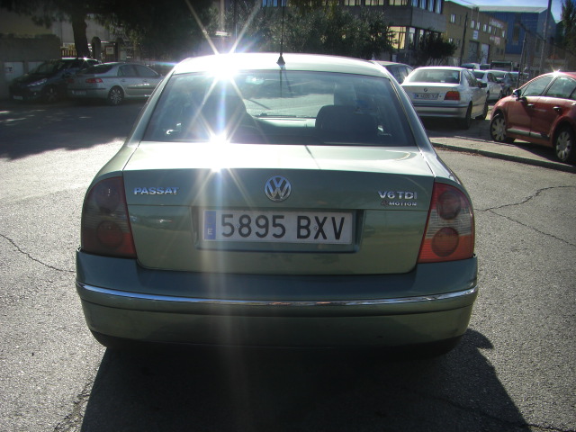 VOLKSWAGEN PASSAT 2.5 TDI 4MOTION 180CV AUTOMATICO