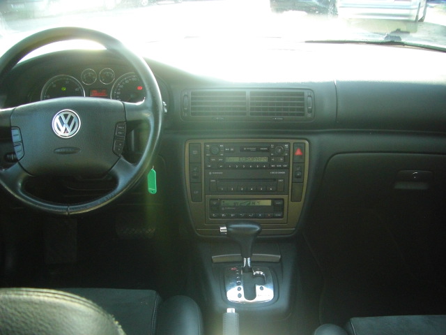 VOLKSWAGEN PASSAT 2.5 TDI 4MOTION 180CV AUTOMATICO