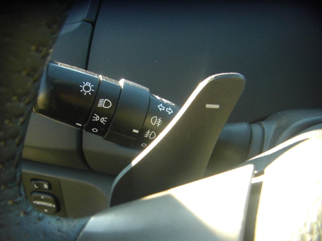 TOYOTA YARIS 1.3 VVT CD 100CV AUTOMATICO GASOLINA