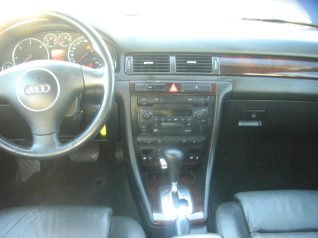 AUDI A 6 QUATTRO TIP TRONIC 2.5 180CV