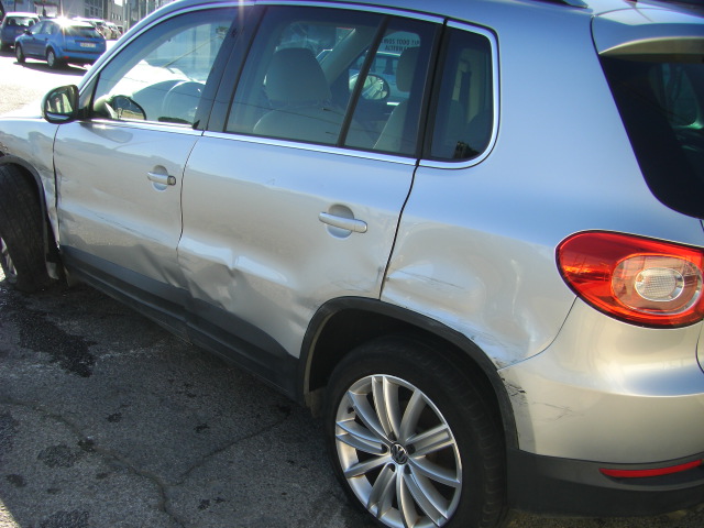 VOLKSWAGEN TIGUAN 2.0 DSG 4MOTION 140CV