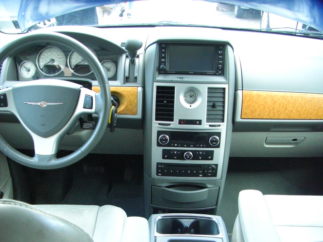 CHYSLER VOYAGER LIMITED 2.8 CRD 163CV 7 PLAZAS