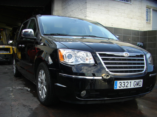 CHYSLER VOYAGER LIMITED 2.8 CRD 163CV 7 PLAZAS