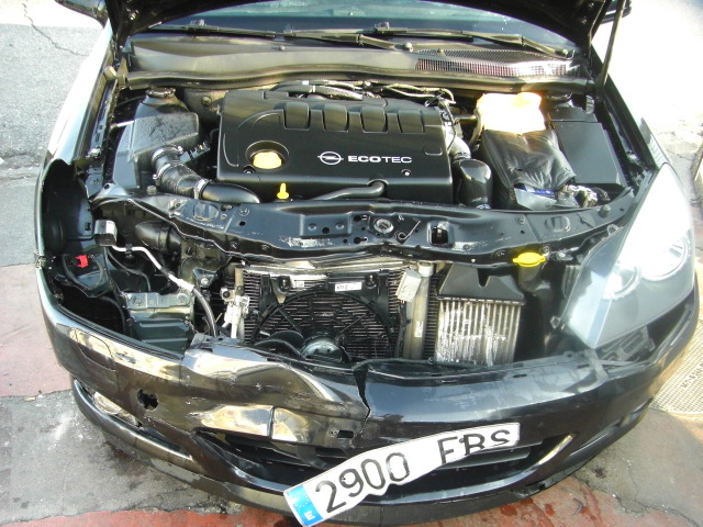 OPEL ASTRA GTC SPORT 1.9 CDTI 120CV