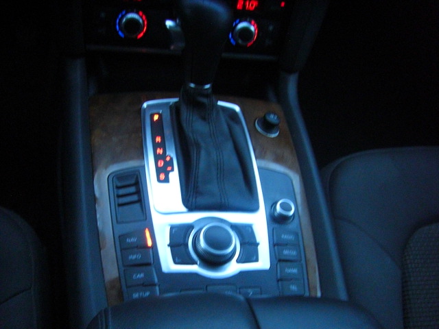 AUDI Q7 3.0 QUATTRO 140CV