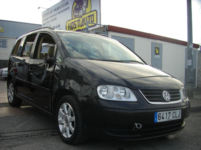 VOLKWAGEN TOURAN 2.0 TDI 136CV