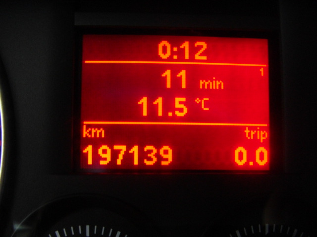 VOLKWAGEN TOURAN 2.0 TDI 136CV