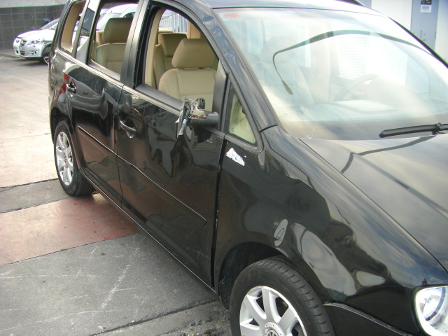 VOLKWAGEN TOURAN 2.0 TDI 136CV