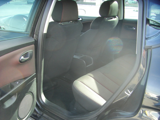 SEAT LEON 2.0 TDI SPORT 140CV