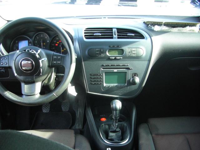 SEAT LEON 2.0 TDI SPORT 140CV