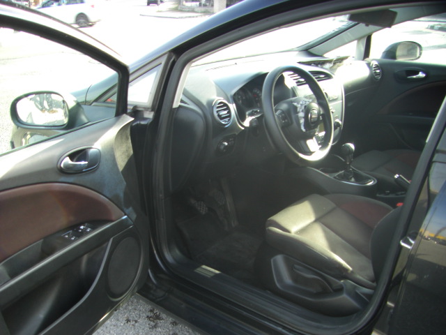 SEAT LEON 2.0 TDI SPORT 140CV