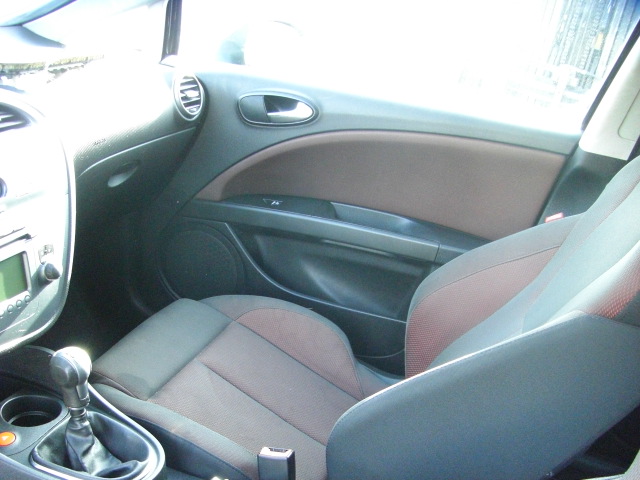 SEAT LEON 2.0 TDI SPORT 140CV