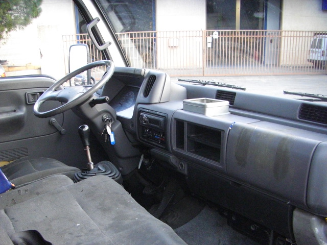 NISSAN CABSTAR 2.3 DIESEL 73CV