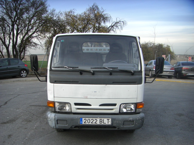NISSAN CABSTAR 2.3 DIESEL 73CV