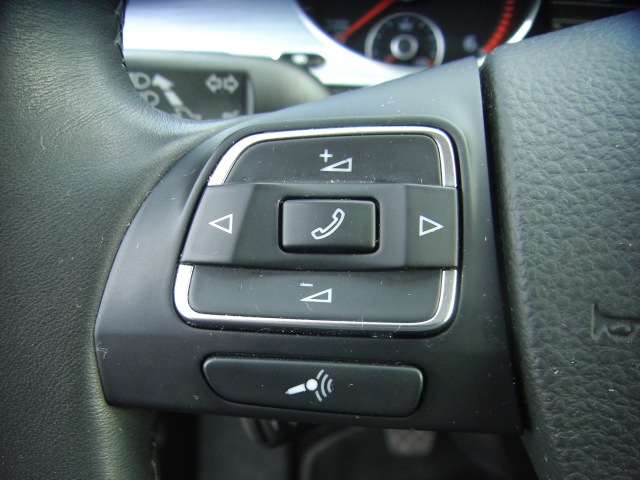 VOLKSWAGEN PASSAT VARIANT 2.0 TDI HIGHLINE 140CV