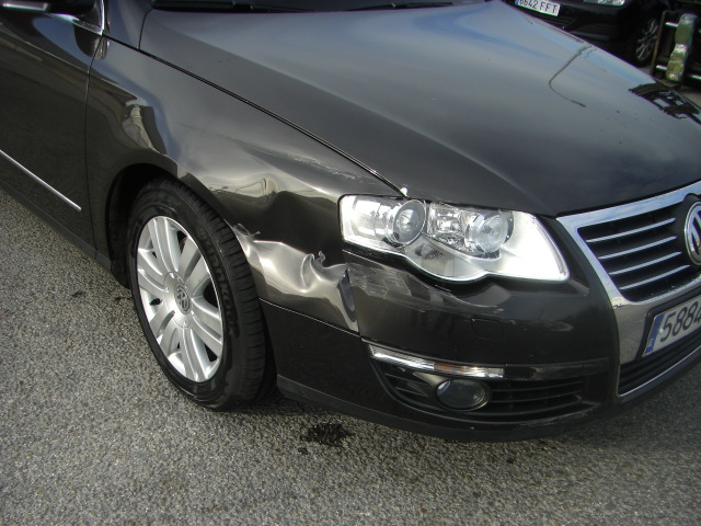 VOLKSWAGEN PASSAT VARIANT 2.0 TDI HIGHLINE 140CV