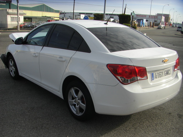 CHEVROLET CRUZE 1.6 GASOLINA 112CV