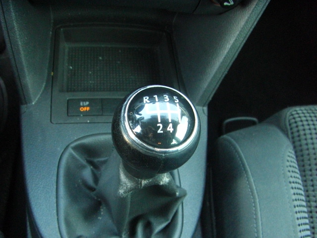 VOLKSWAGEN TOURAN 2.0 TDI 136CV 7 PLAZAS