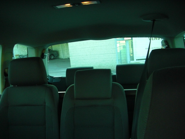 VOLKSWAGEN TOURAN 2.0 TDI 136CV 7 PLAZAS