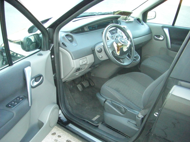 RENAULT MEGAN ESCENIC 1.9 DCI 130CV