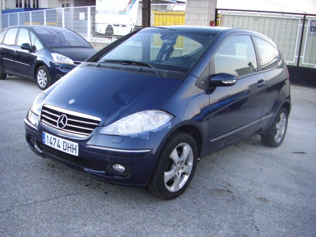 MERCEDES BENZ A 200 CDI  139CV